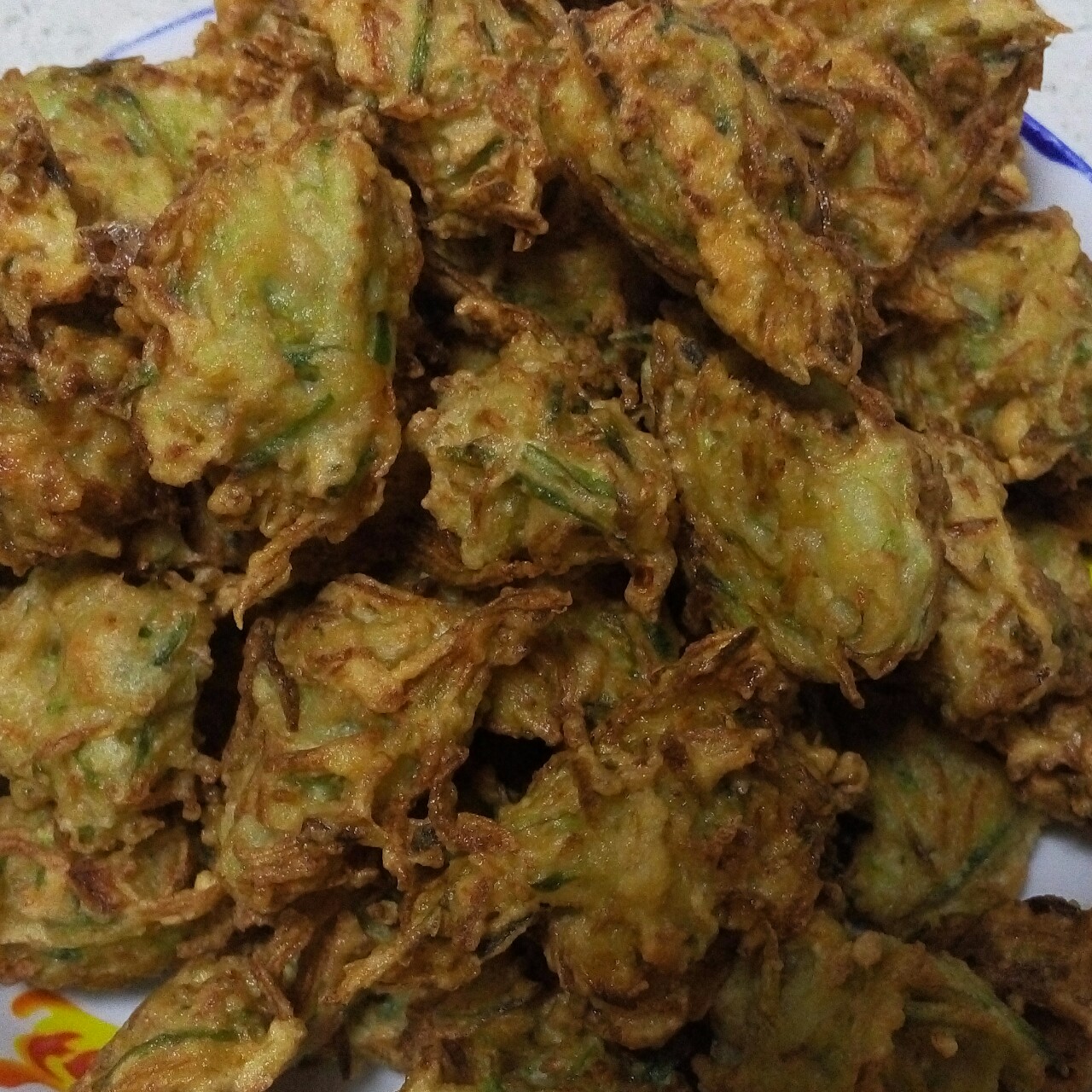 炸萝卜丝丸子