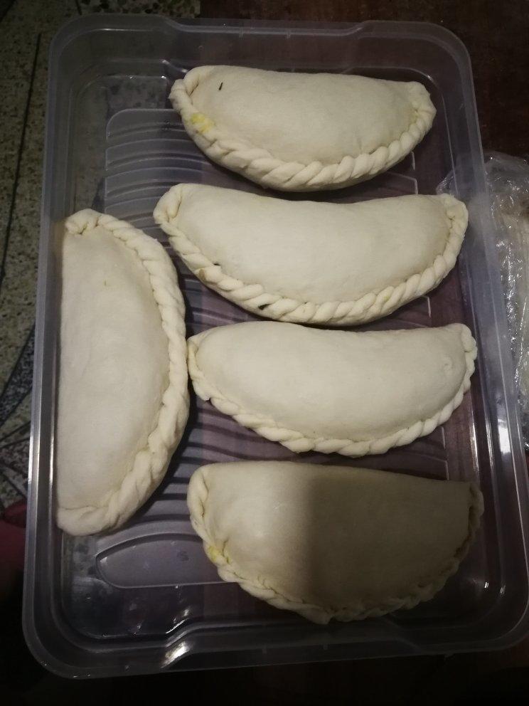 韭菜盒子（半烫面）