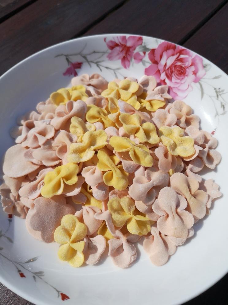 自制蔬菜面条的做法