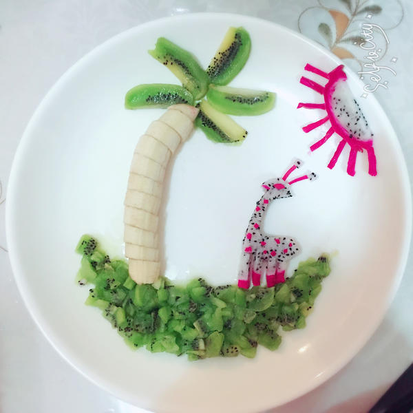 热带风情水果创意拼盘