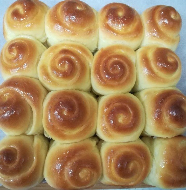 脆底蜂蜜小面包