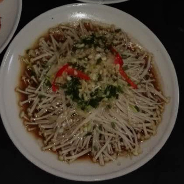 蒜蓉蒸金针菇