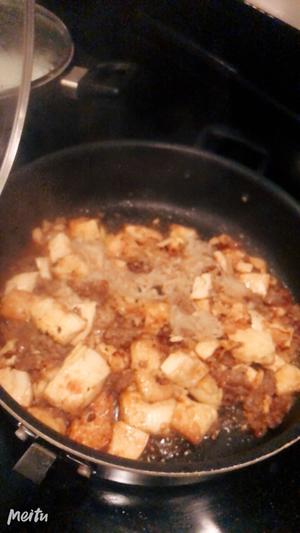 家常金针菇肉沫烧豆腐的做法 步骤5