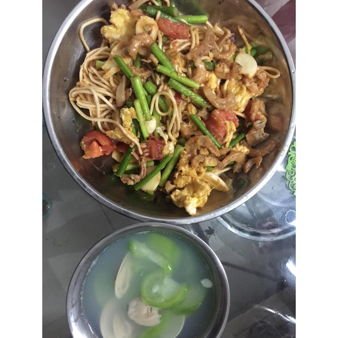 海鲜炒面