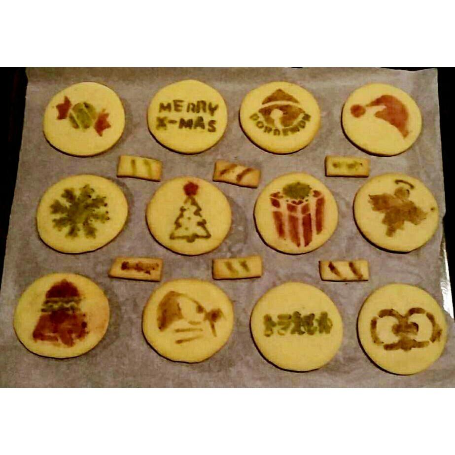 圣诞节喷花饼干