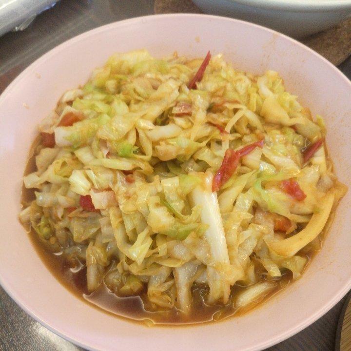 西红柿炒包菜丝