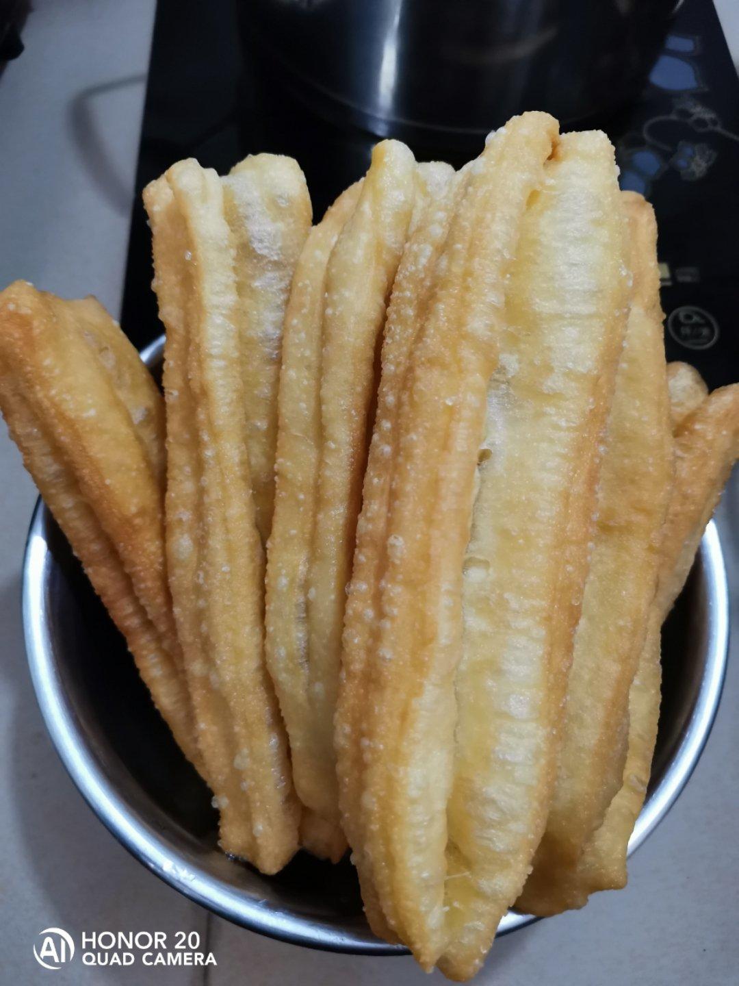 自制无泡打粉油条