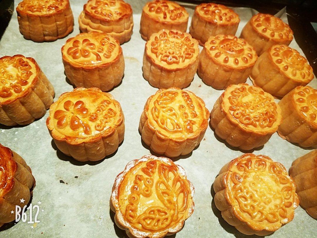 金沙奶黄月饼