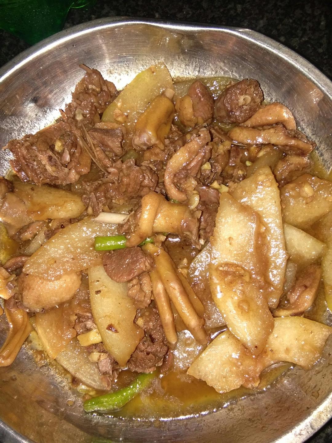 适合夏天的鸭肉焖冬瓜