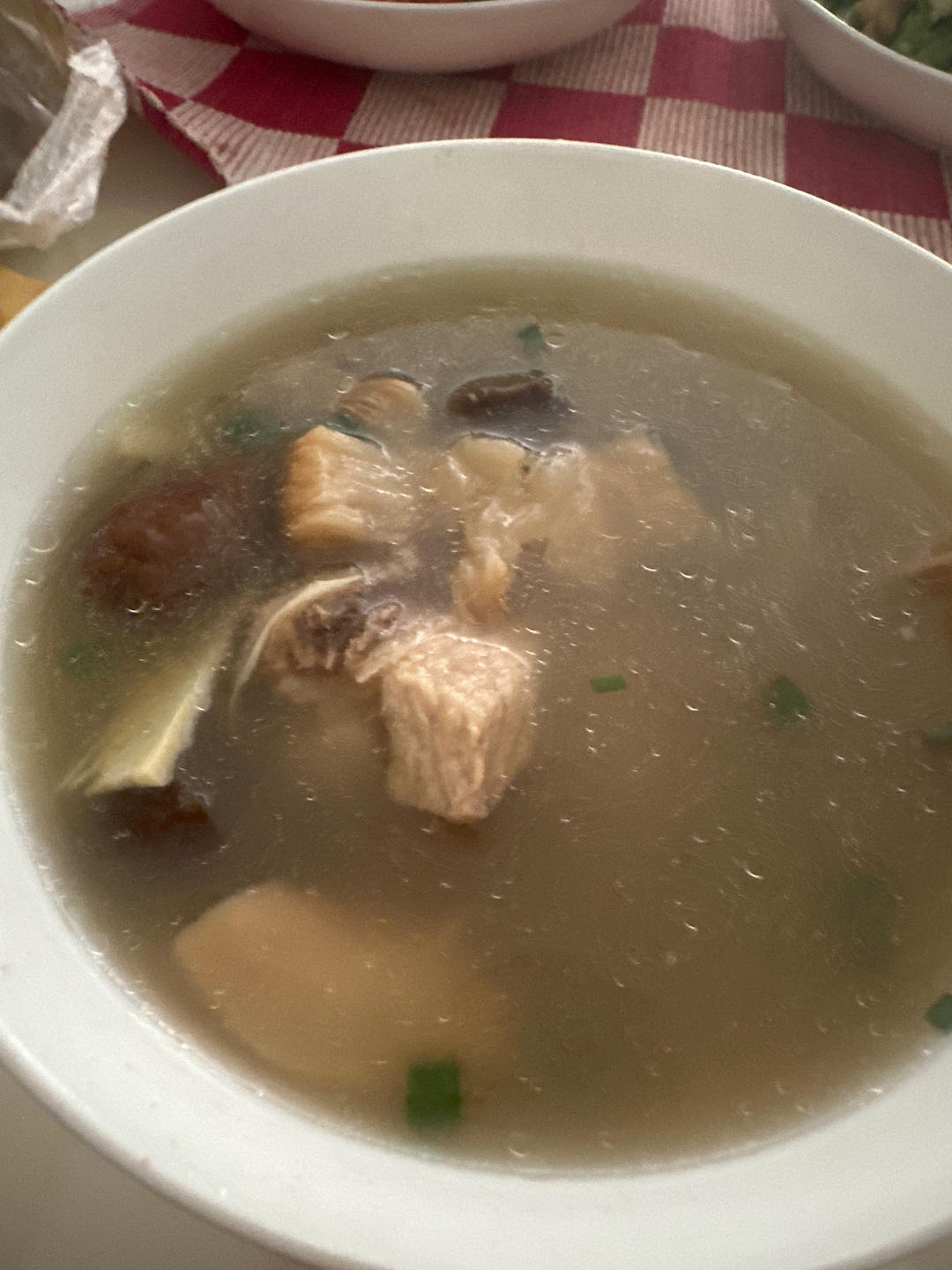 广东妈妈经常煲给孩子的汤
