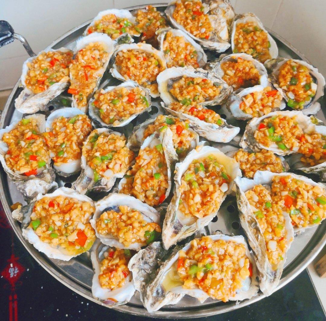 蒜蓉粉丝蒸生蚝
