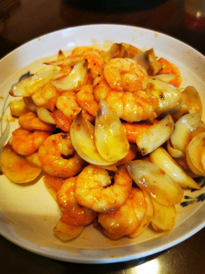 牛棚棚做的百合炒虾仁