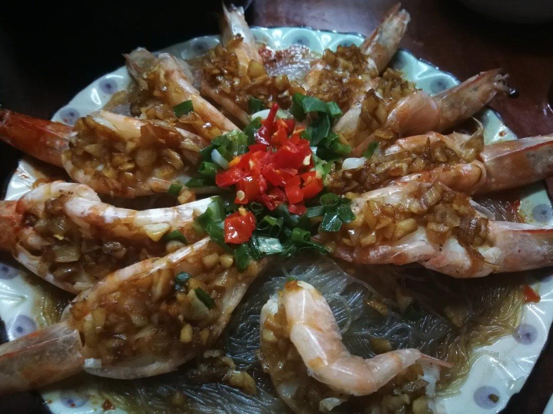 蒜蓉粉丝蒸虾