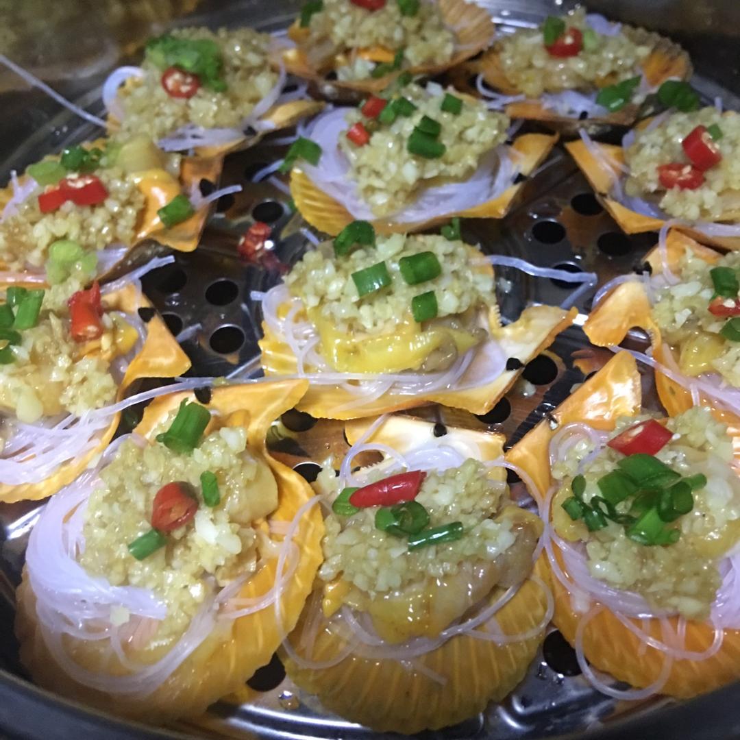 蒜蓉粉丝蒸扇贝
