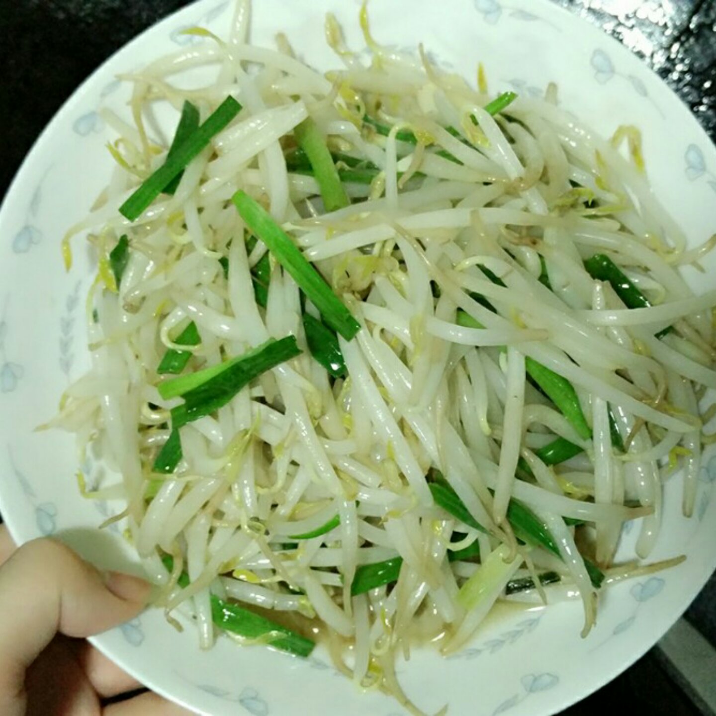 炝炒绿豆芽