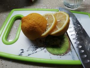自制柠檬汽水（夏日必备）做法超简单的做法 步骤2