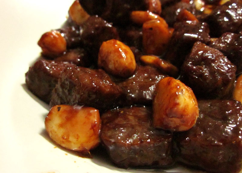 黑蒜子牛肉粒