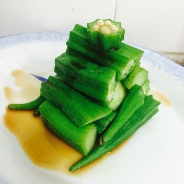 拿什么捅死你我的鼻屎做的白灼秋葵