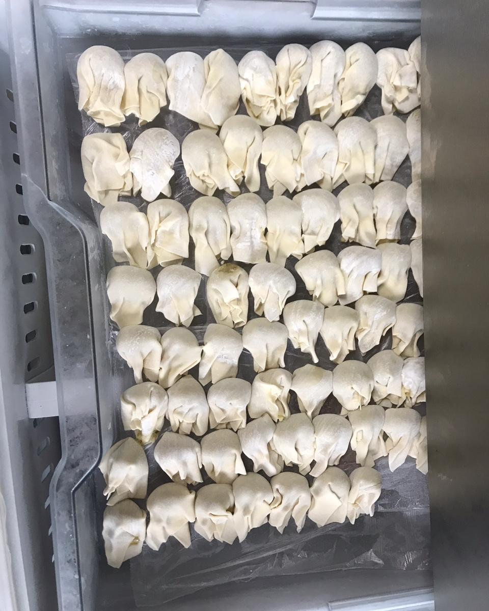 鲜肉馄饨（附包馄饨视频。）