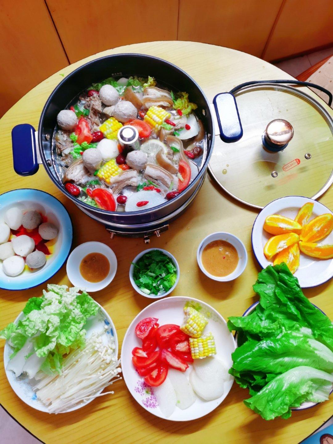 粗茶淡饭，田园生活……