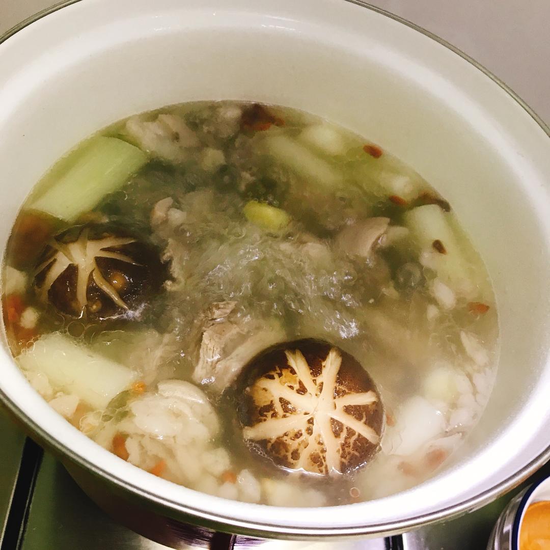 萝卜炖羊肉