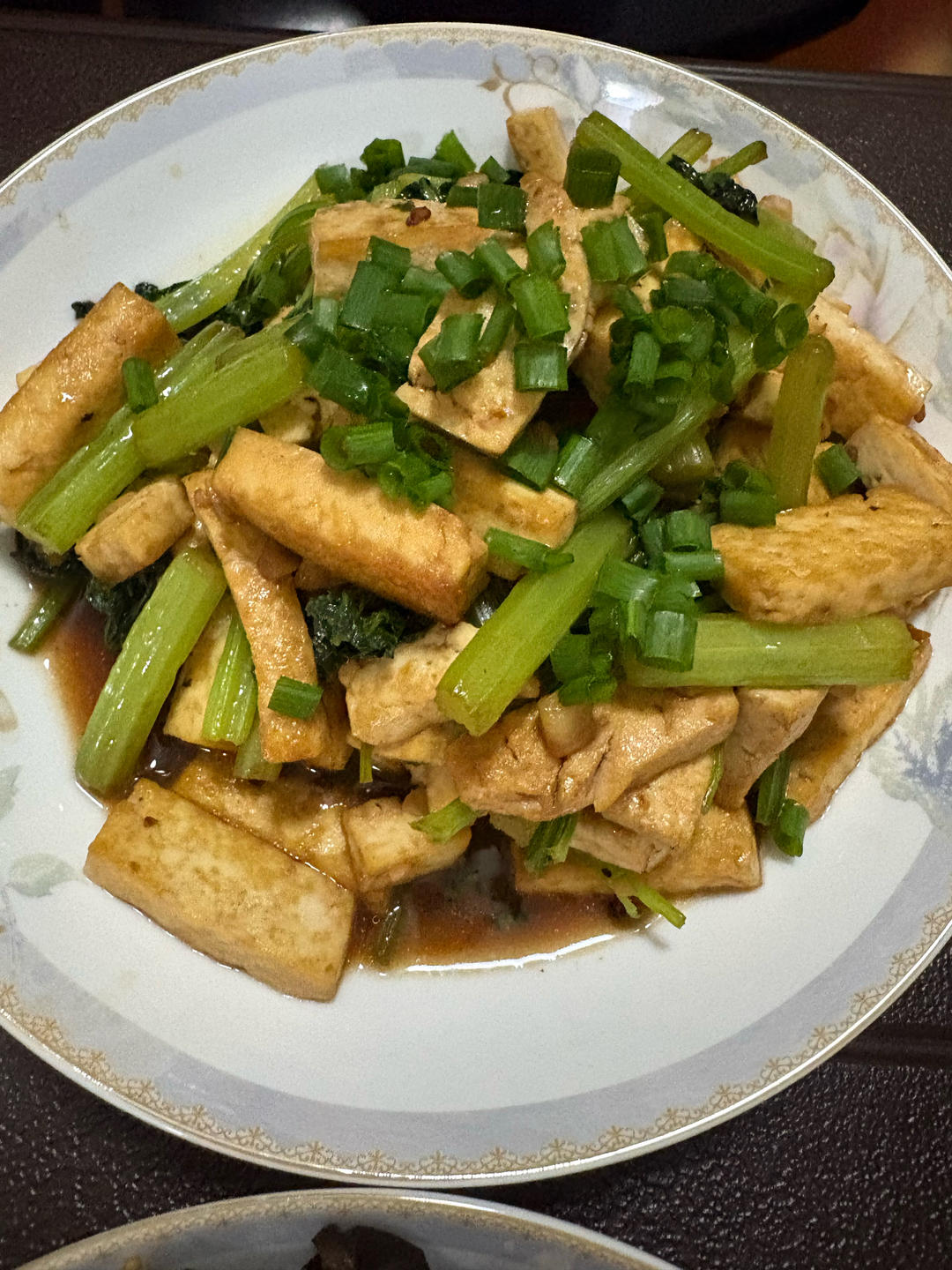 好吃好做又下饭的芹菜家常豆腐