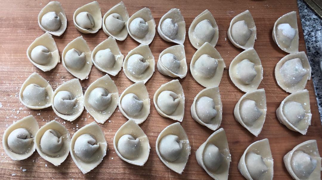 三鲜馄炖（香菇猪肉虾仁）