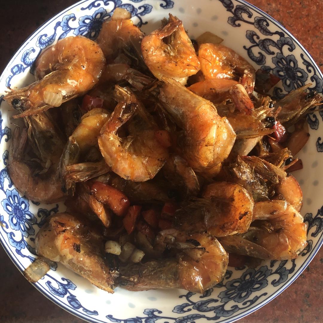 椒盐虾(酥脆到掉渣)