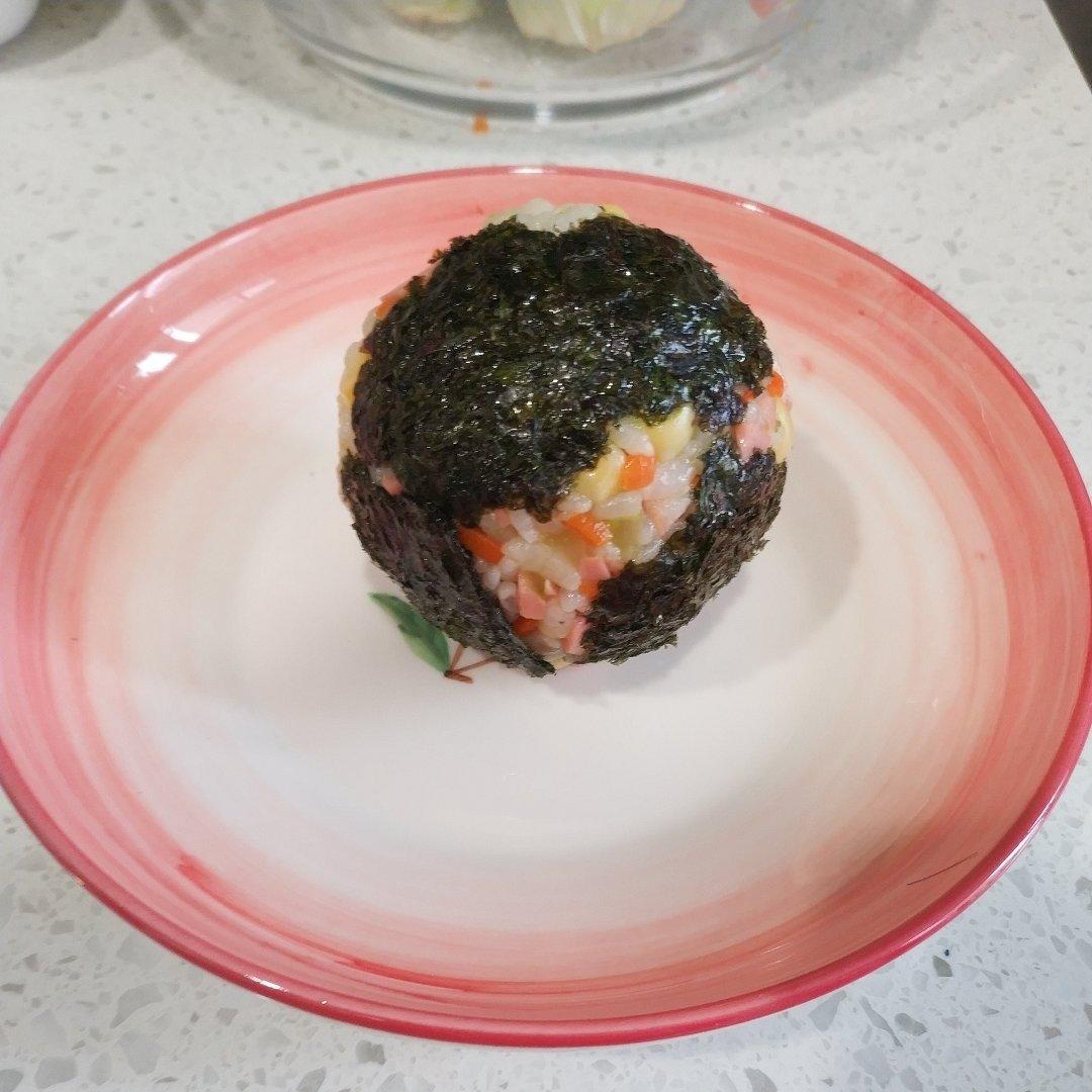 小盆友超爱的肉松饭团子