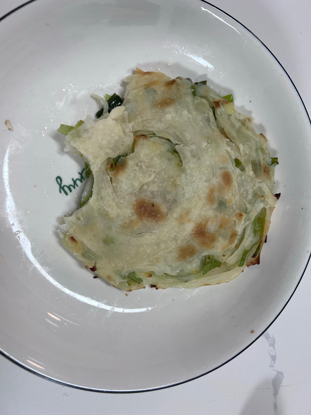 家常葱油饼 柔软多层 凉了也不硬 附细节视频详解