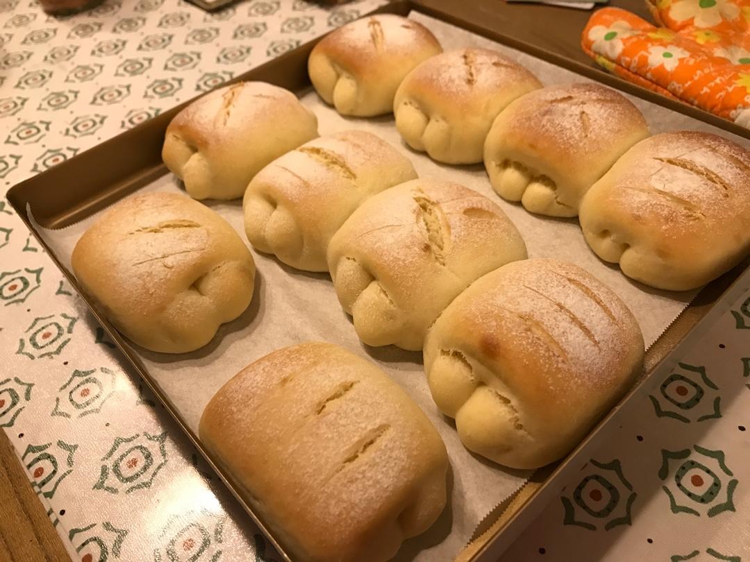 软到不知所措的牛奶卷