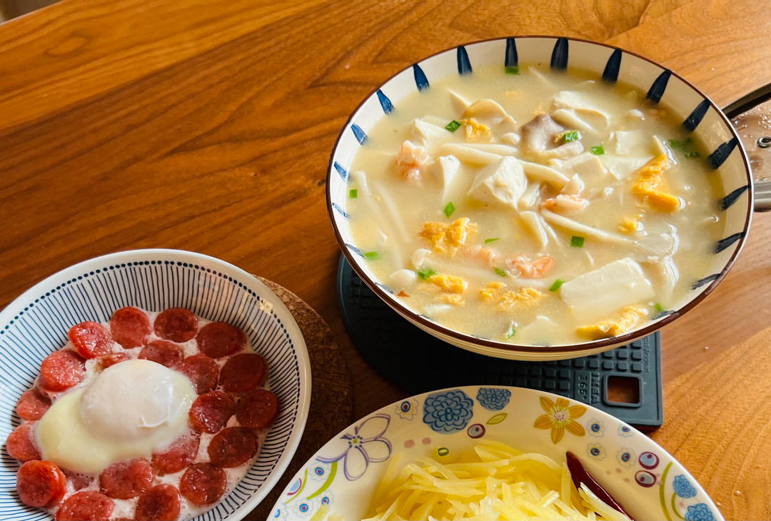 虾仁菌菇鸡蛋汤