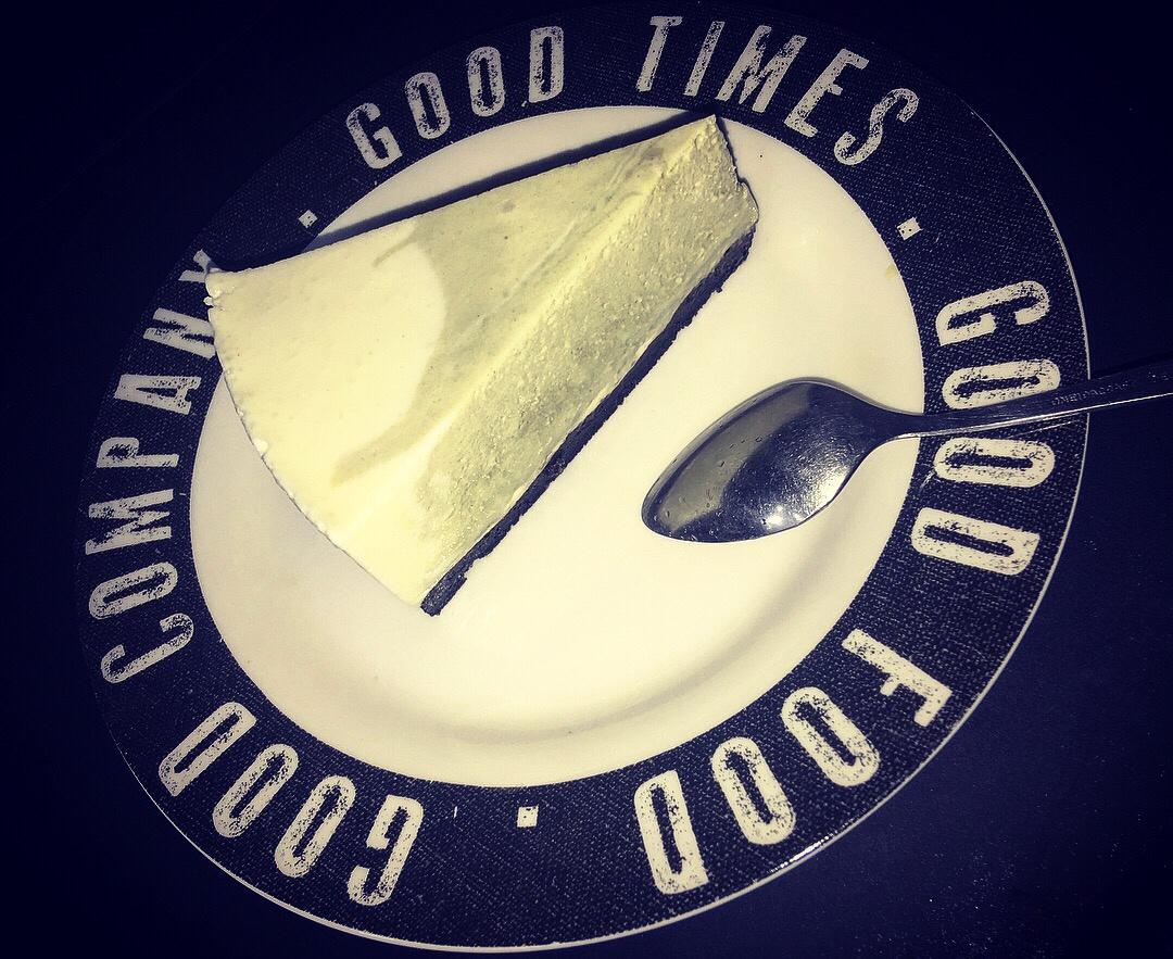 渐变抹茶慕斯蛋糕：我Amanda带着既美又作的抹茶甜点又来了！【曼食慢语】