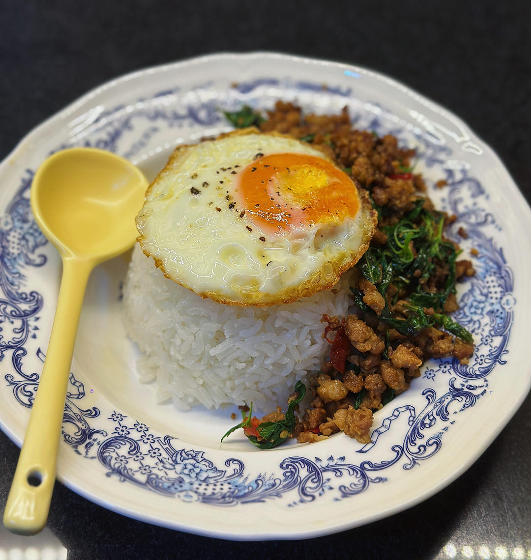 泰式打抛饭