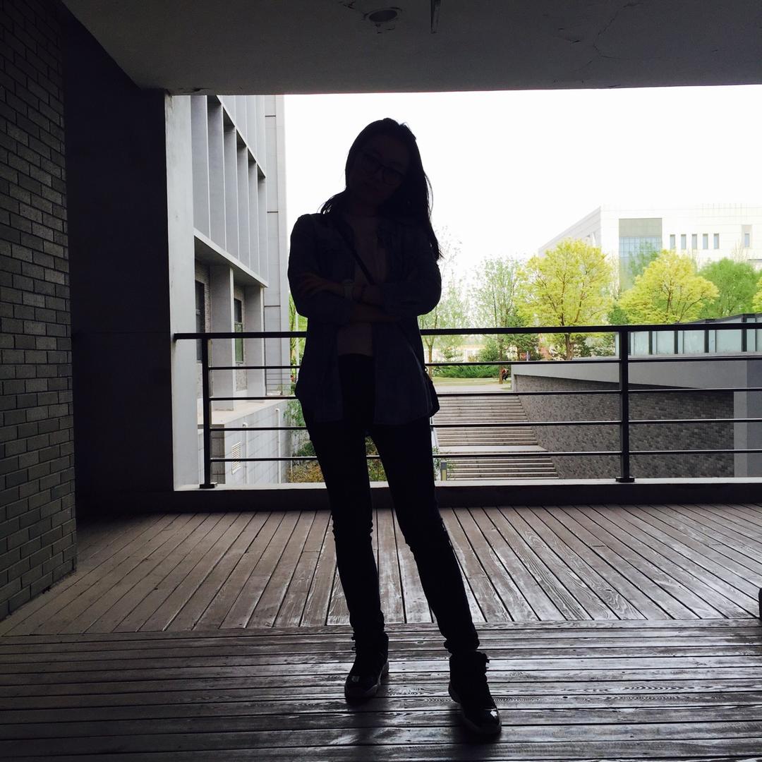 努力做饭的牛奶君