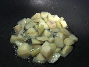 炸土豆块的做法 步骤6