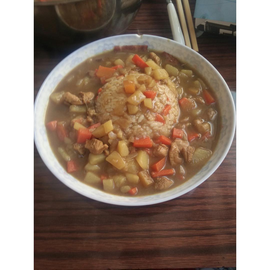 咖喱鸡肉饭