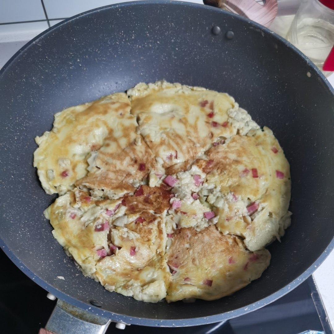 茄子火腿鸡蛋饼