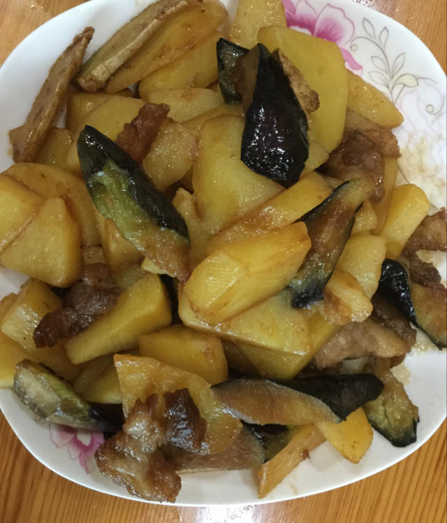 红烧茄子土豆