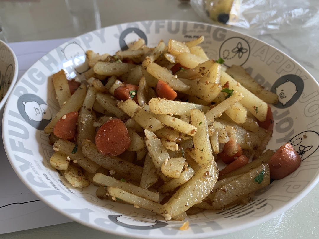 香辣过瘾的孜然土豆火腿，比路边摊还好吃