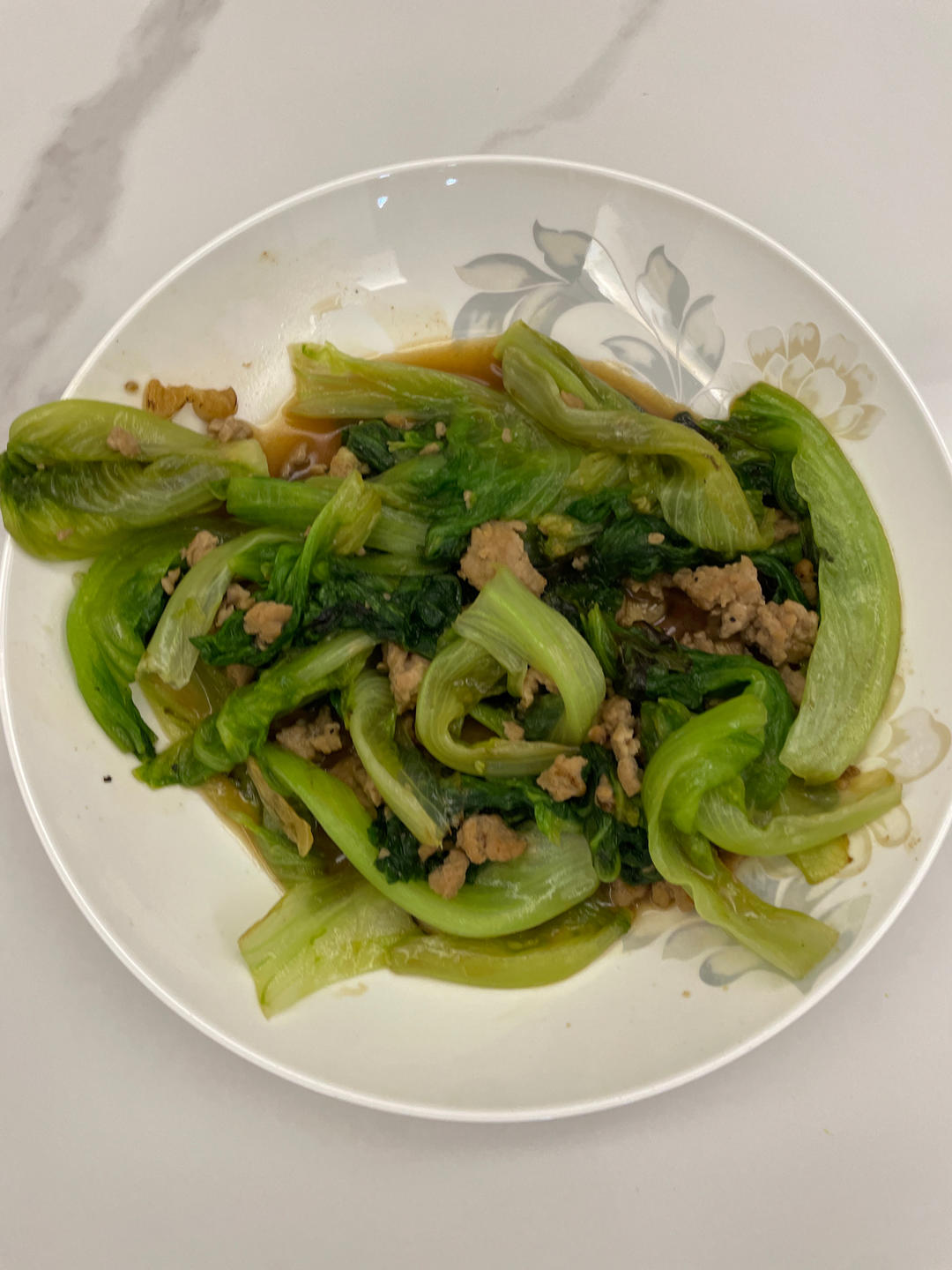 碎肉末炒生菜