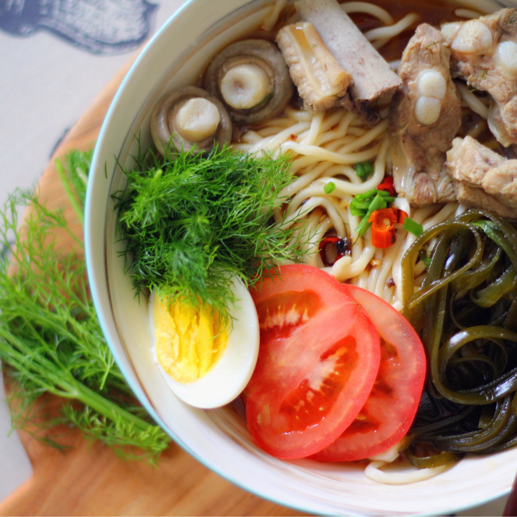 主持人于娜做的夏洛特烦恼|茴香打卤面