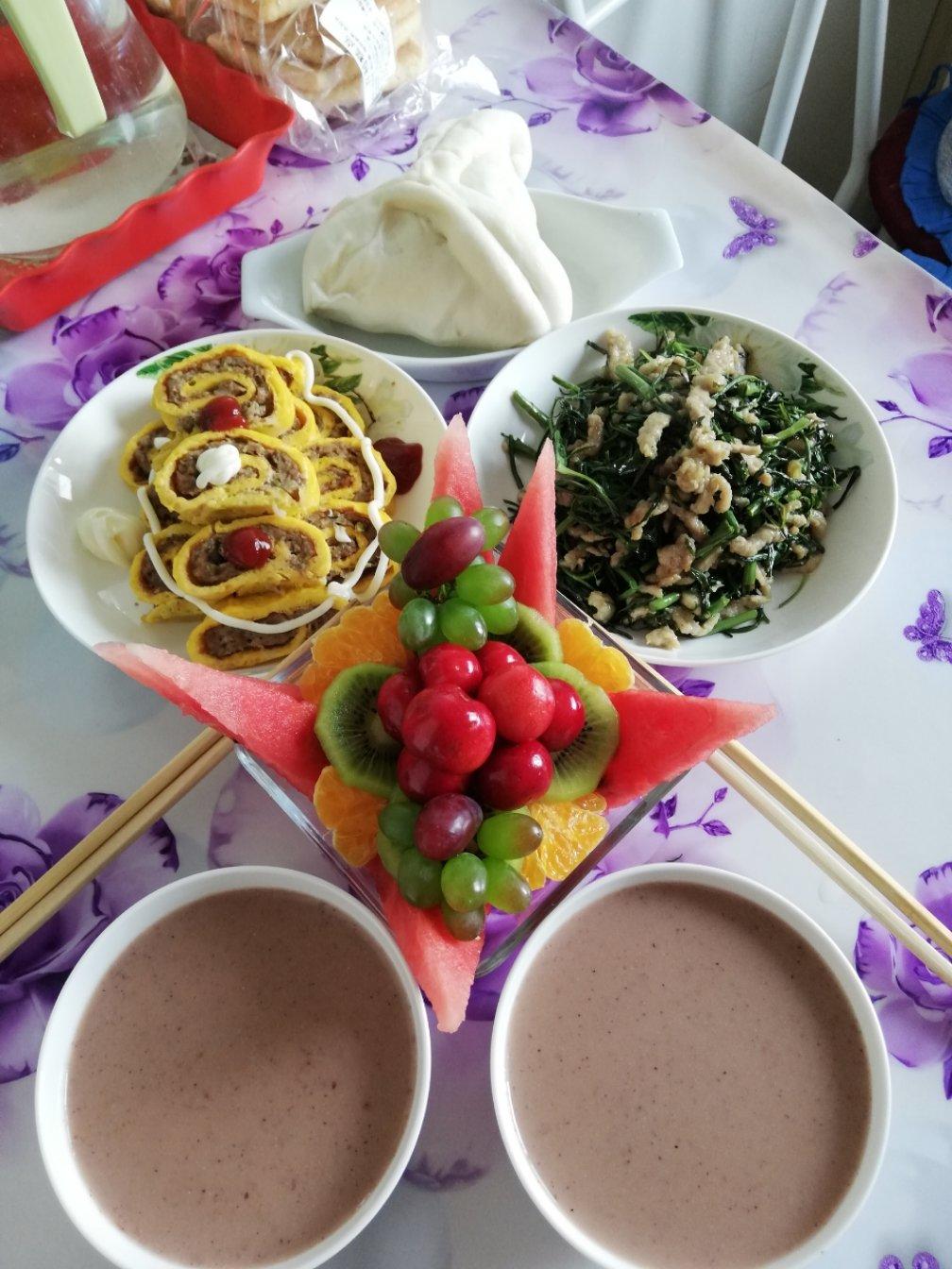 老爸的手艺---蒸肉蛋卷