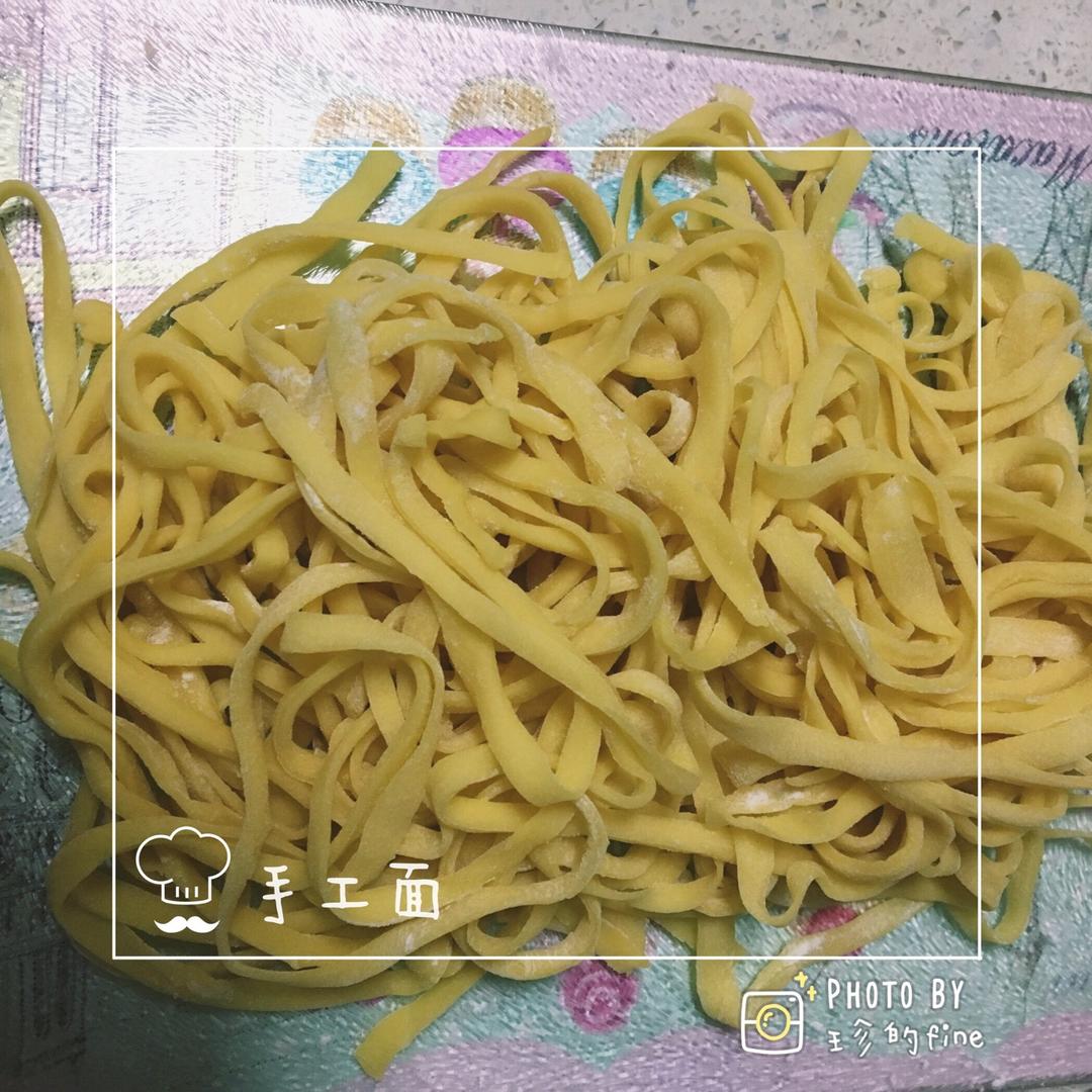 手工面条之鸡蛋面条