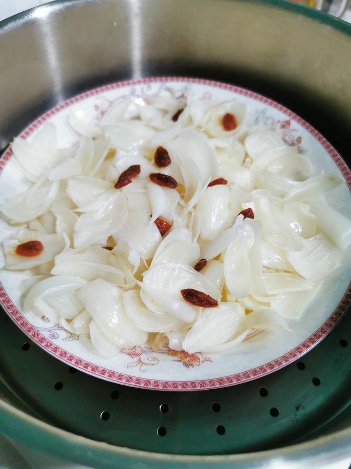 z榴榴做的蒸鲜百合