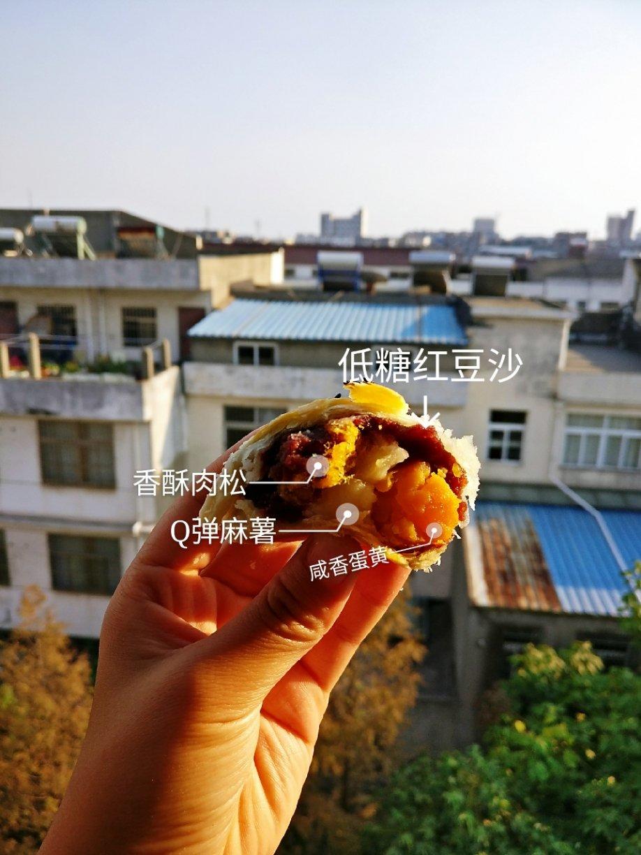 ㊙️网红麻薯肉松蛋黄酥🔥，好吃到爆‼️