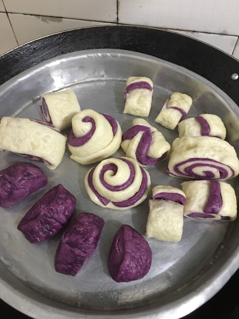 双色紫薯馒头