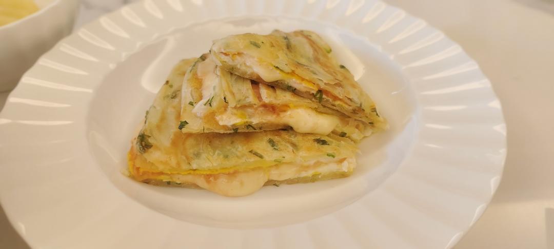 【宝宝辅食】香葱火腿手抓饼