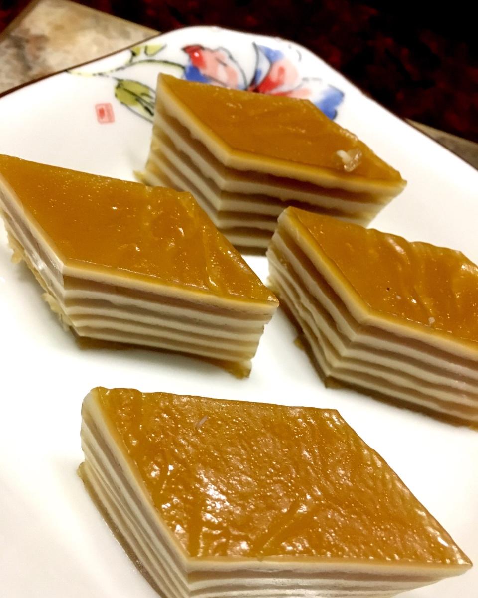 夏日清爽小点心：红糖椰汁千层马蹄糕