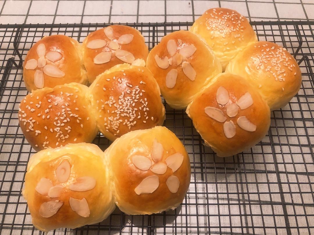 超绵软的小餐包
